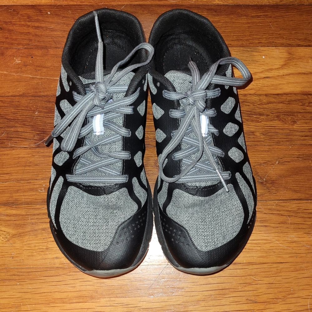 Merrell Bare Access Flex 2 Women's Size 5.5 (model # J49066)